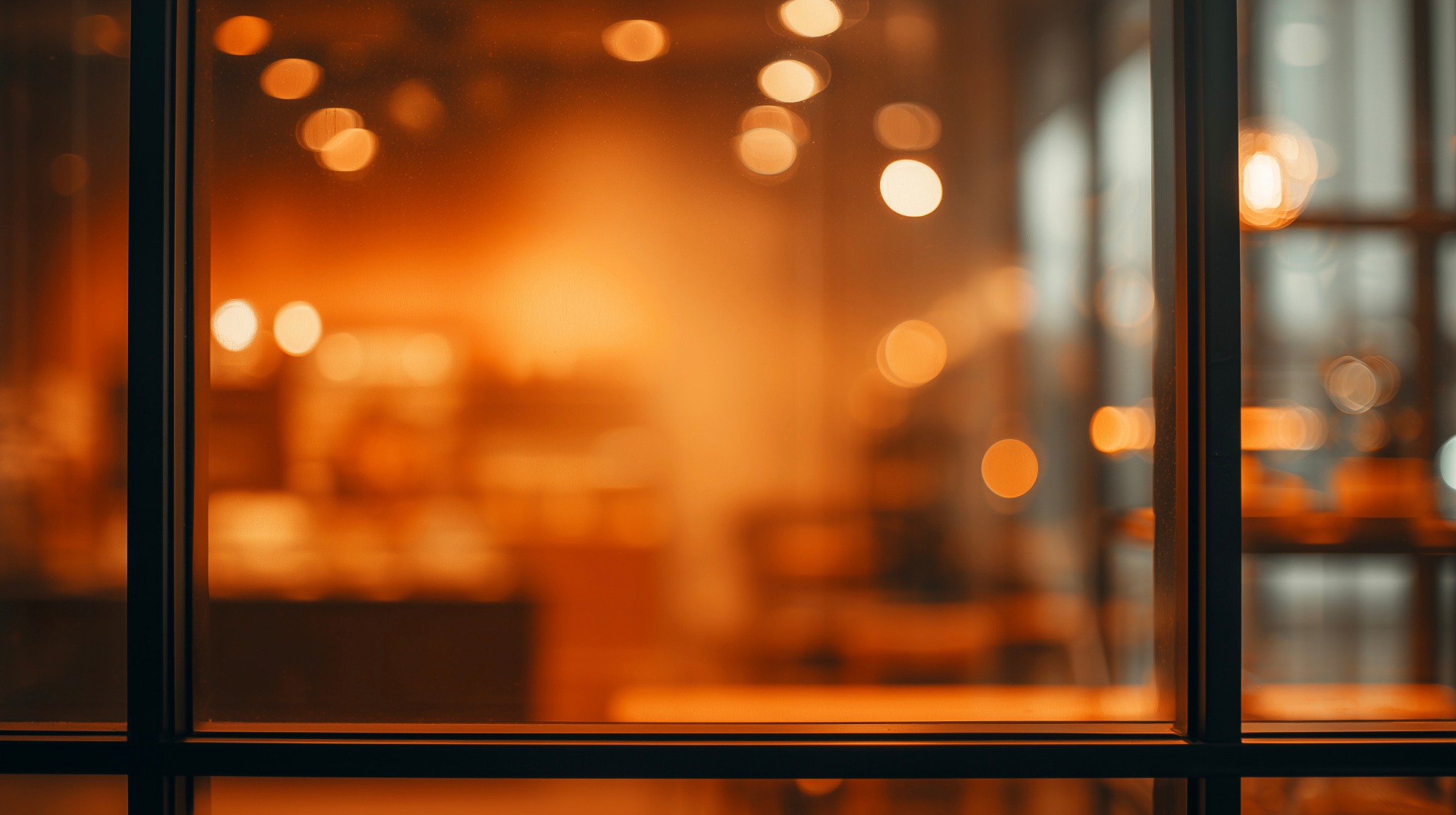 商品企画と開発支援